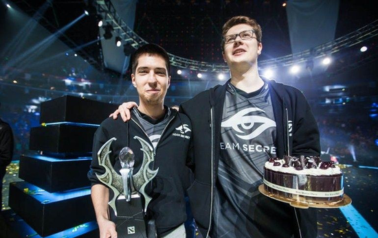 UP官方：助理教练Yuzhang正式离队