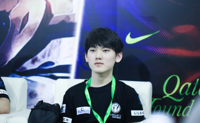 最佳精彩瞬间：IEM Katowice 2025 中 Falcons 与 G2 的比赛