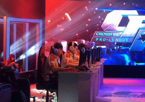 2025LPL夏季赛定组赛第二周最数据：Kanavi获得最高场均击杀